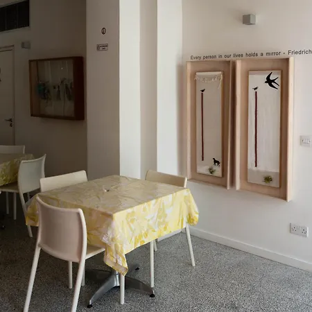 Проживание в семье Resart Traditional House